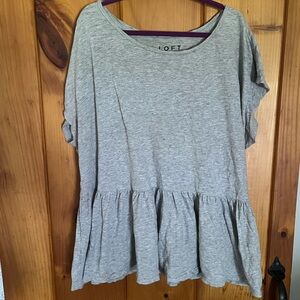 LOFT Gray Peplum Blouse Short Sleeve Relaxed